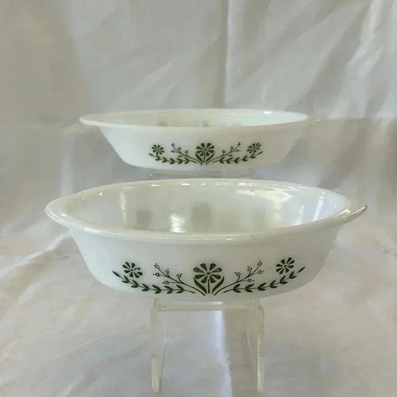 2 - Glasbake 1970s Casserole Dishes Green Daisy Milk Glass MCM Kitchen - Picture 3 of 11